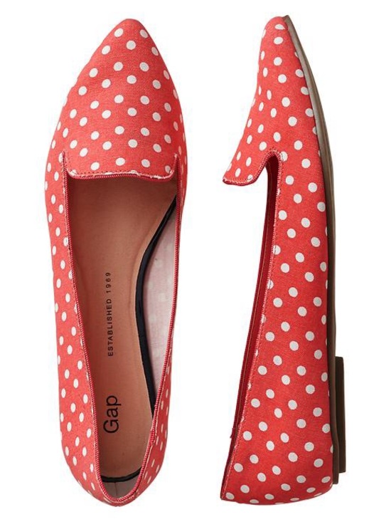 GAP Shoes - GAP Printed Coral Polka Dot Pointy Flats (8.5)